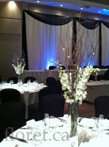 Black and White Wedding At Paramount Conference And Event Venue | Floret.ca