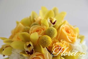 yellow bridal bouquet 